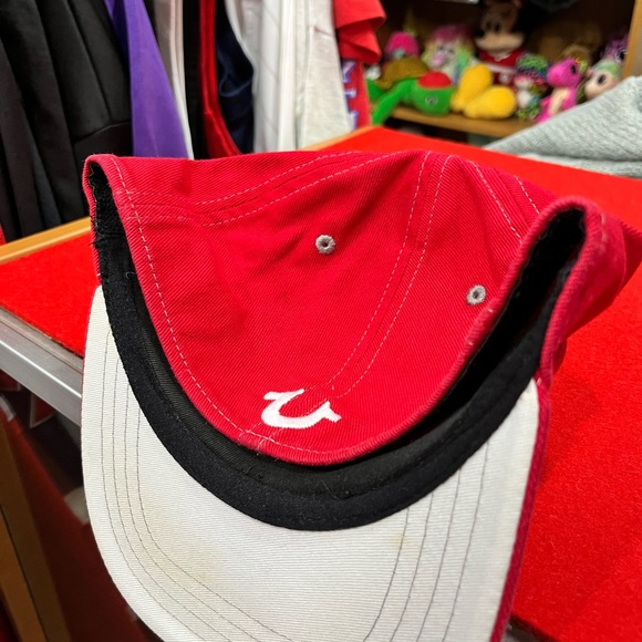 True Religion Buddha Horseshoe fitted Cap - Picture 3 of 6